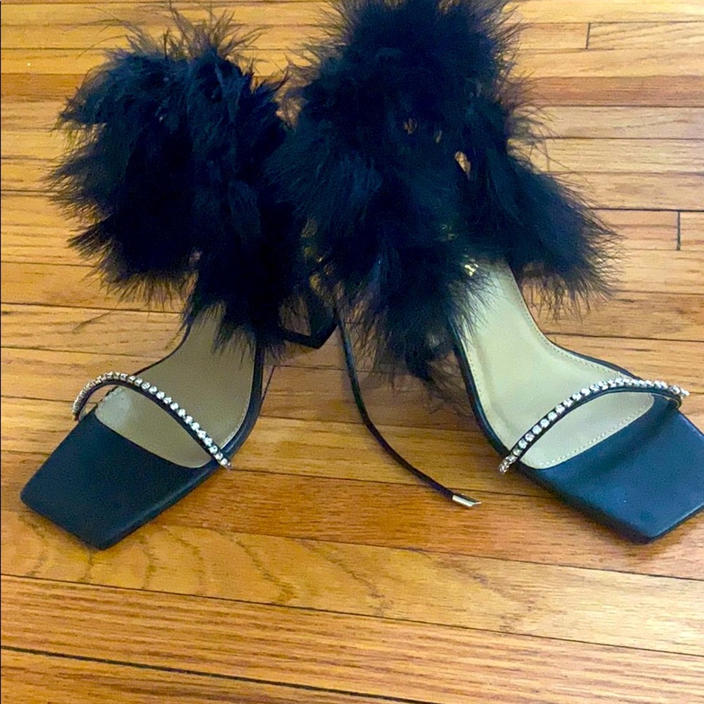 Black feather heels